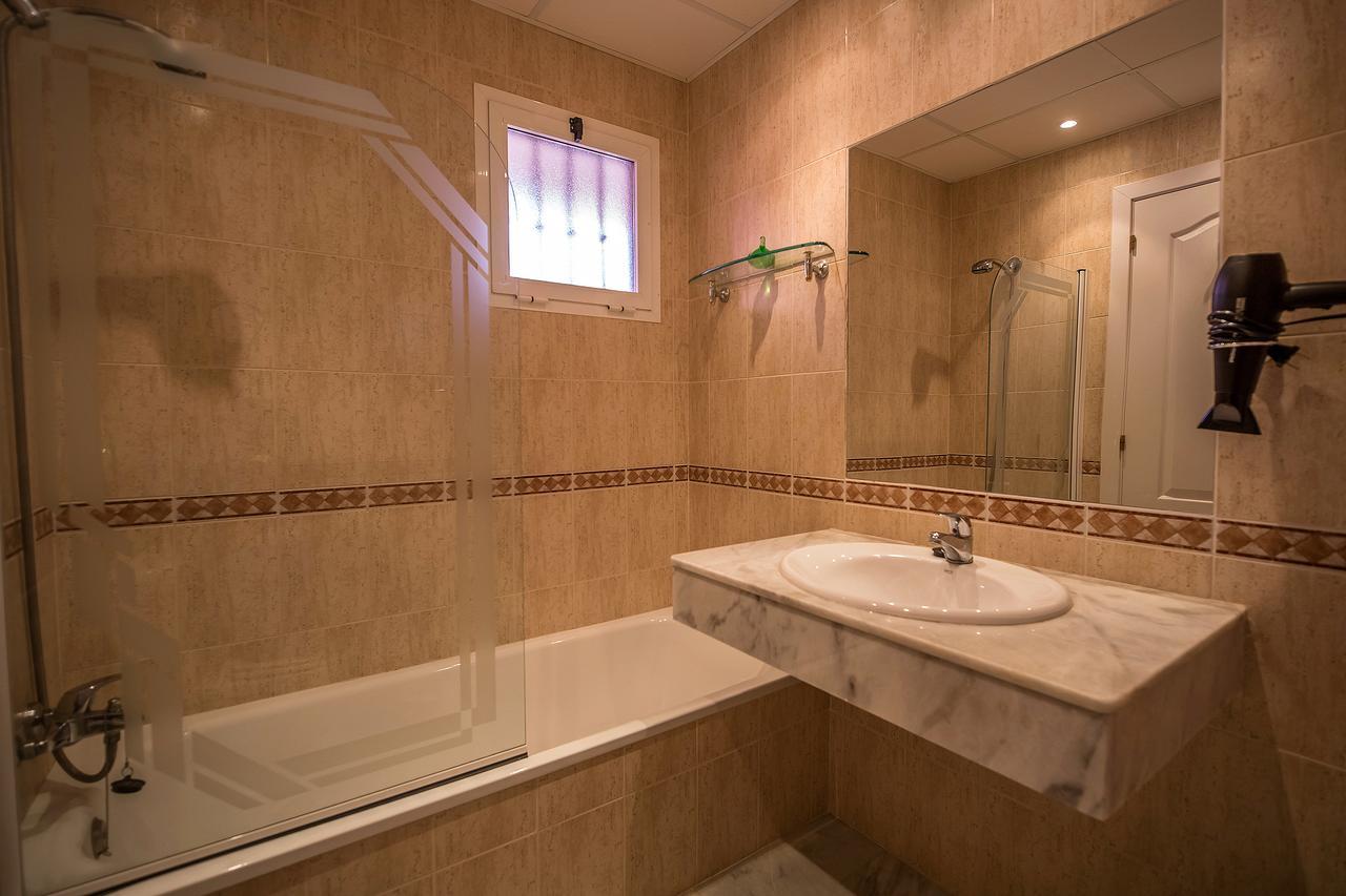 Los Hidalgos Penthouse Manilva Eksteriør bilde
